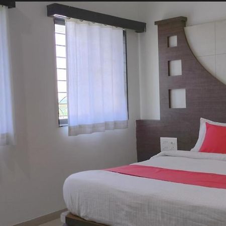 Hotel View Point Ajanta Экстерьер фото